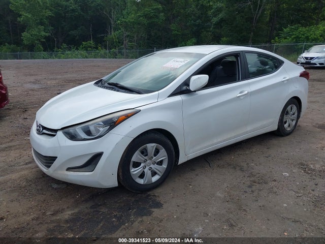 Hyundai ELANTRA SE 2016 5NPDH4AE8GH793850 Image 2