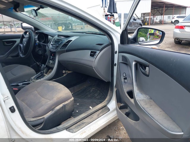 Hyundai ELANTRA SE 2016 5NPDH4AE8GH793850 Image 5