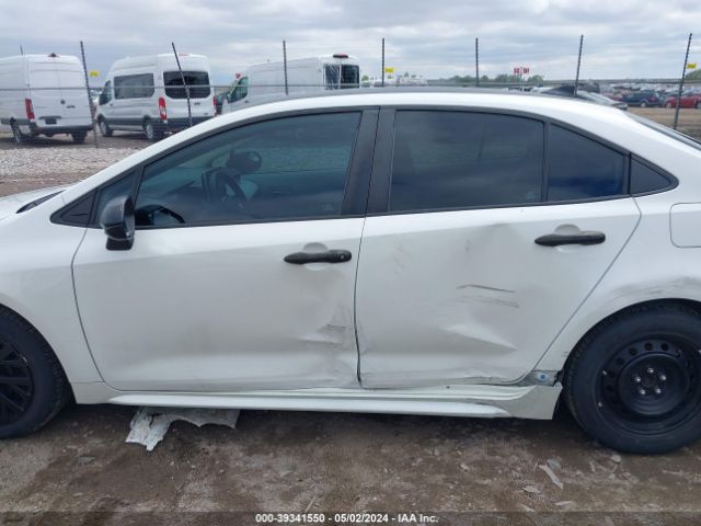 5YFEPMAE8MP213809 Toyota COROLLA LE