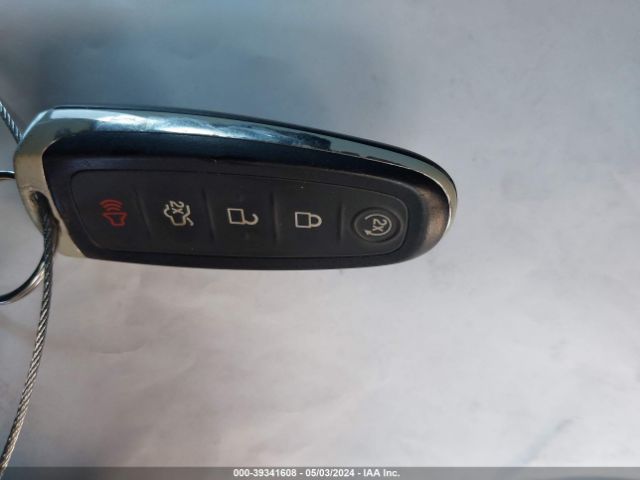 1FAHP2F85EG176490 Ford Taurus Limited