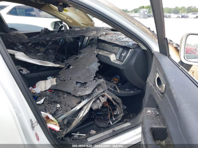LYV102RK0JB086905 Volvo Xc60 T5 Momentum
