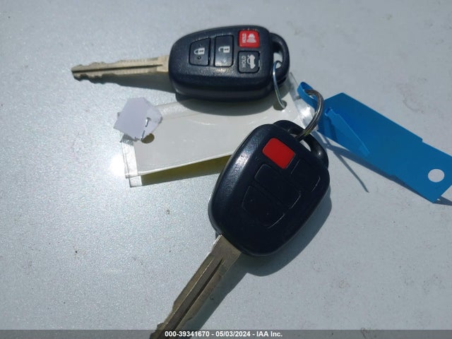 Toyota COROLLA LE 2015 2T1BURHE1FC459067 Image 11