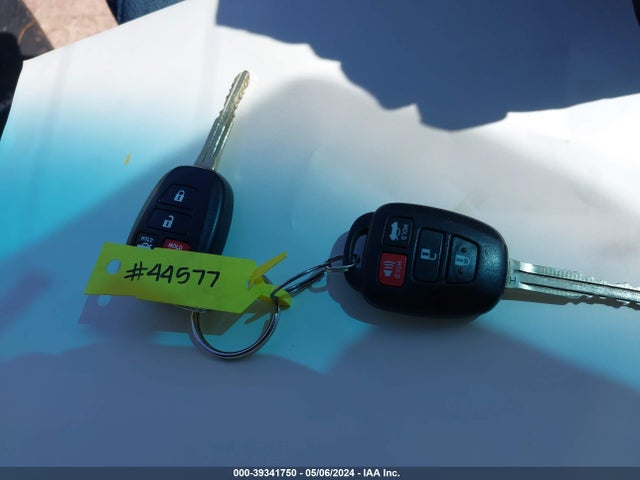 Toyota CAMRY XLE 2015 4T1BF1FKXFU081320 Image 11