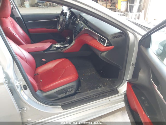 Toyota CAMRY XSE 2018 4T1B61HK8JU027357 Image 5