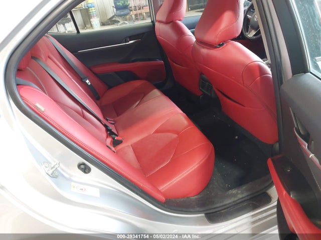 Toyota CAMRY XSE 2018 4T1B61HK8JU027357 Image 8