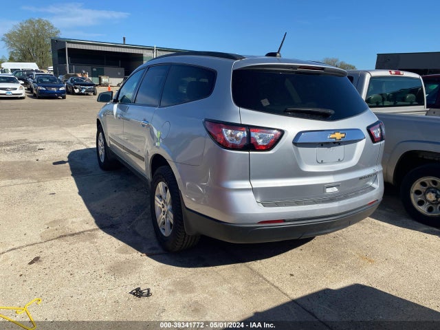 Chevrolet Traverse Ls 2016 1GNKRFKD4GJ324369 Image 3