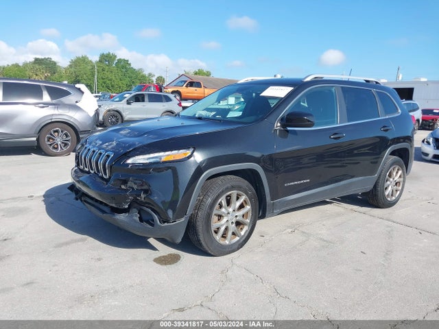 Jeep Cherokee Latitude 2016 1C4PJLCS4GW138318 Image 2