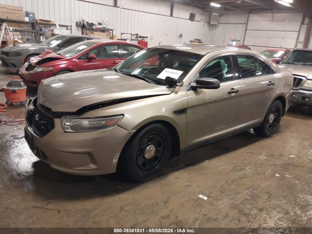 Ford Police Interceptor 2015 1FAHP2MK4FG149510 Image 2