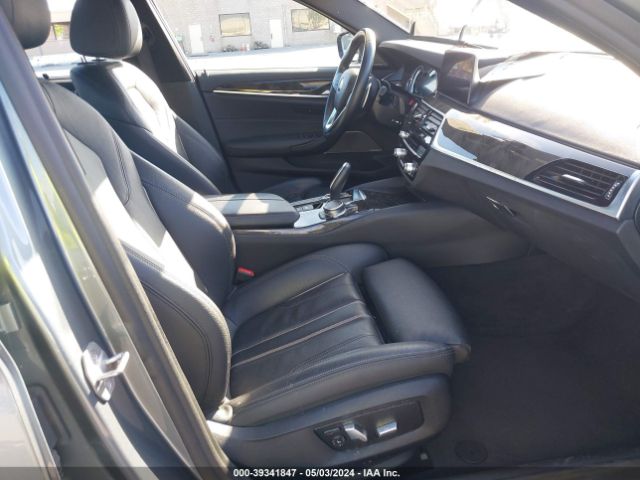 WBAJA9C5XKB388615 BMW 530e Iperformance