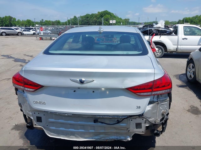 Hyundai Genesis 3.8 2016 KMHGN4JEXGU122686 Image 17