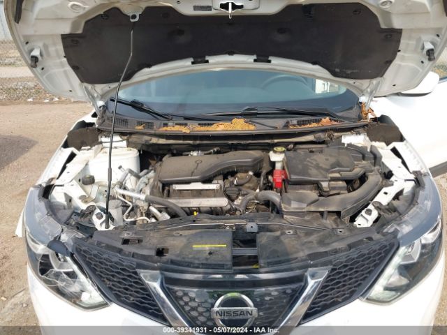 JN1BJ1CP5JW151034 Nissan Rogue Sport S