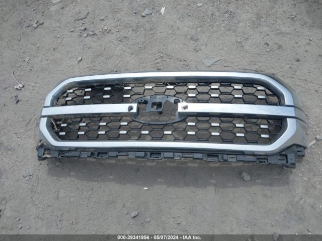 1FTFW1E52NFA95393 Ford F-150 Platinum
