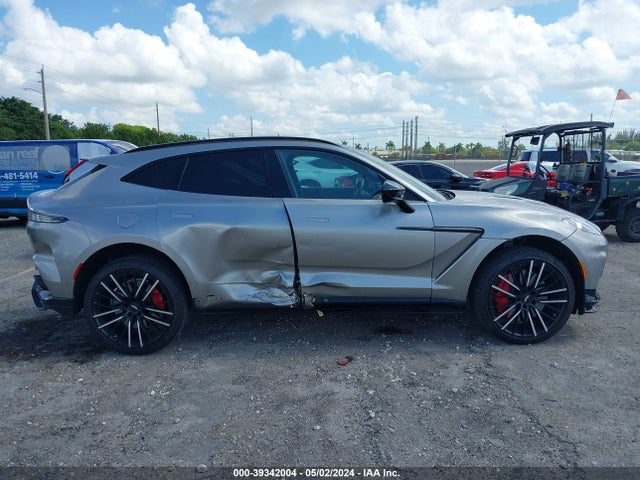 Aston Martin Dbx 707 2023 SD7VUJBW0PTV06633 Image 14