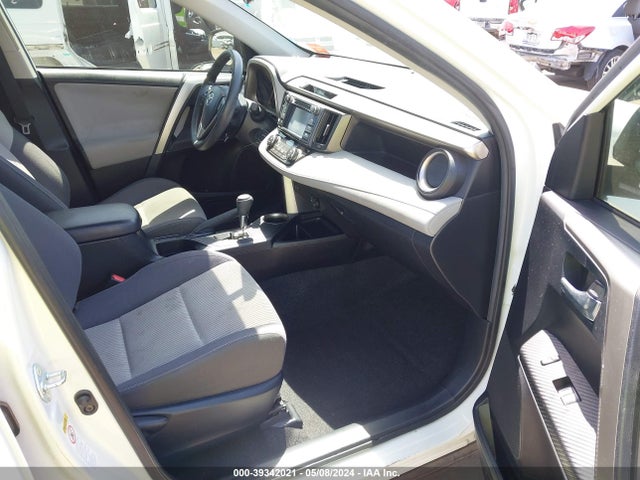 Toyota Rav4 Xle 2015 JTMWFREV7FJ046672 Image 5
