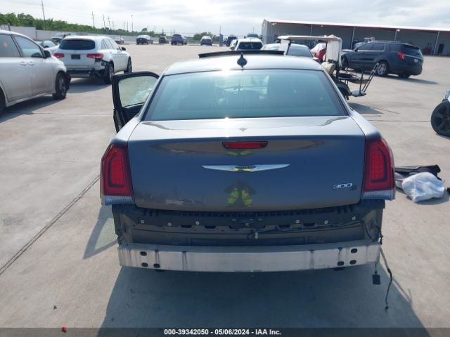 2C3CCABG0FH860168 Chrysler 300 300s