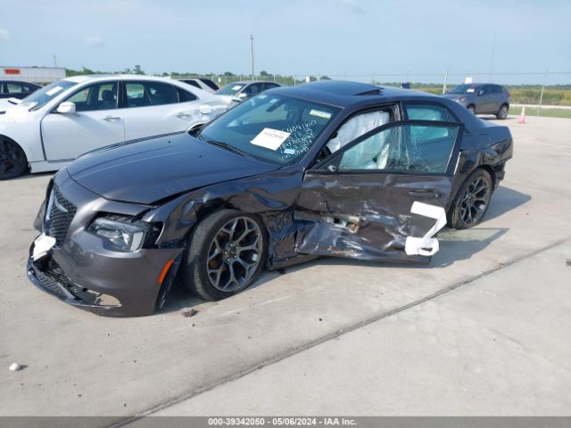 2C3CCABG0FH860168 Chrysler 300 300s