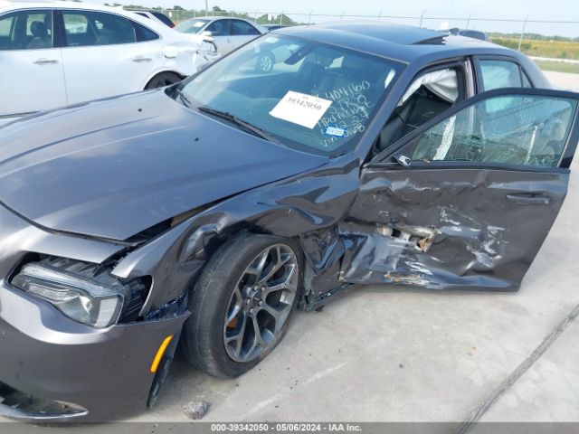 2C3CCABG0FH860168 Chrysler 300 300s