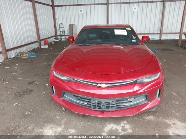 Chevrolet Camaro 2lt 2018 1G1FD1RX1J0160290 Image 11