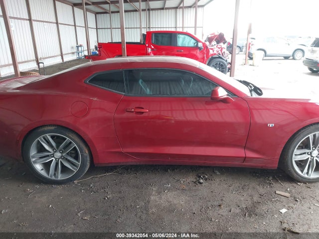 Chevrolet Camaro 2lt 2018 1G1FD1RX1J0160290 Image 12
