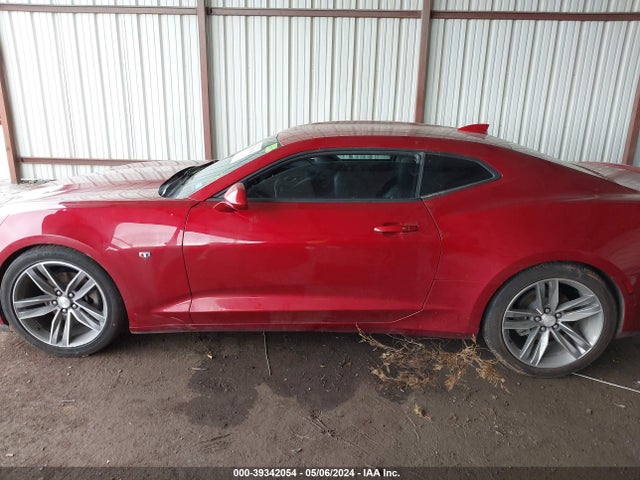 Chevrolet Camaro 2lt 2018 1G1FD1RX1J0160290 Image 13