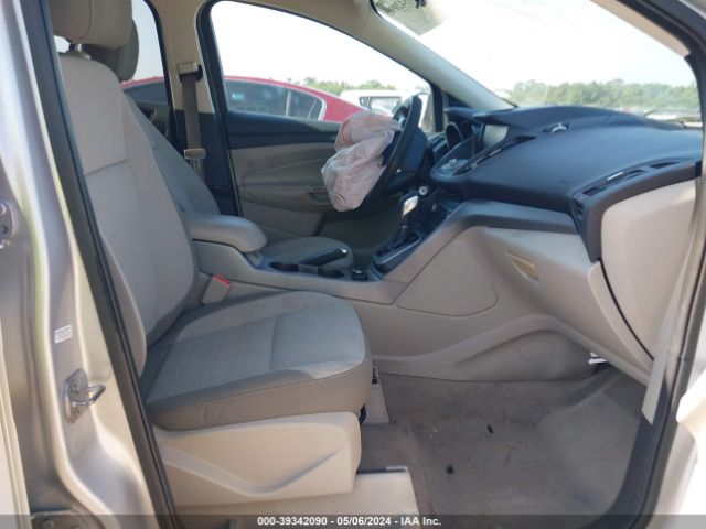 1FMCU0G94EUB23110 Ford ESCAPE SE