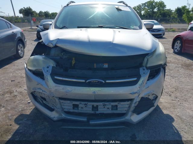 1FMCU0G94EUB23110 Ford ESCAPE SE
