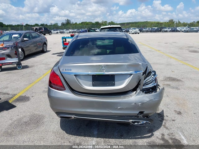 55SWF8DB8LU323140 Mercedes-Benz C 300