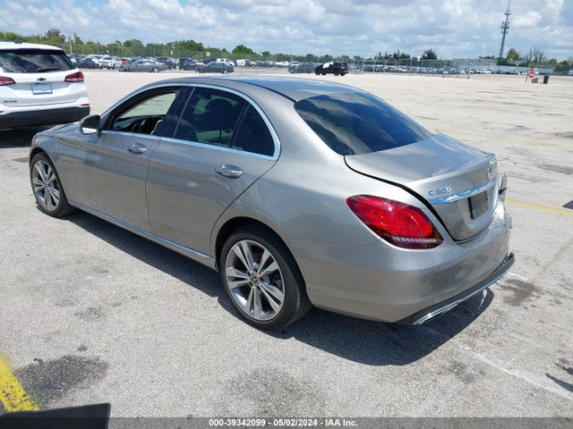 55SWF8DB8LU323140 Mercedes-Benz C 300