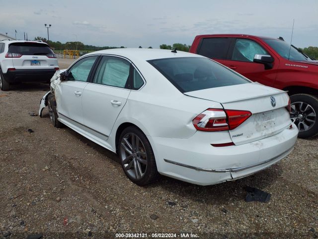 1VWAT7A34GC062410 Volkswagen Passat 1.8t R-line