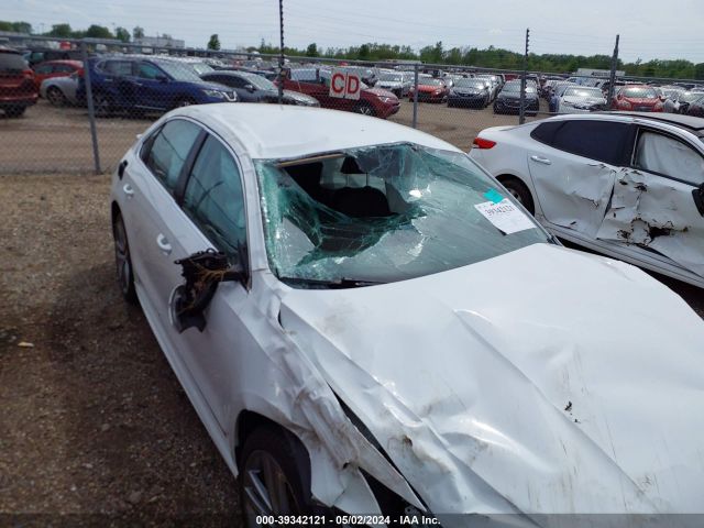 1VWAT7A34GC062410 Volkswagen Passat 1.8t R-line