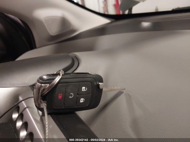 Chevrolet Sonic Lt Auto 2015 1G1JC6SH2F4195093 Image 11