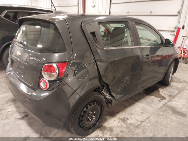 Chevrolet Sonic Lt Auto 2015 1G1JC6SH2F4195093 Image 4