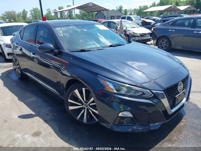 Nissan Altima 2.0 Platinum 2019 1N4AL4FV8KC250700 Image 1