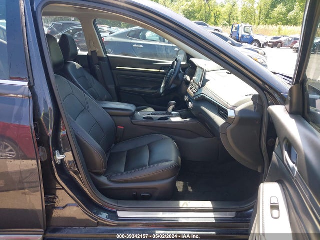Nissan Altima 2.0 Platinum 2019 1N4AL4FV8KC250700 Image 5