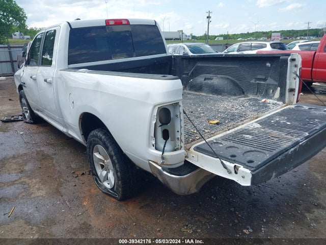 1C6RR7GG0HS736520 RAM 1500 Slt Quad Cab 4x4 6'4 Box