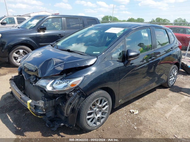 Honda FIT LX 2017 JHMGK5H52HS004703 Image 2
