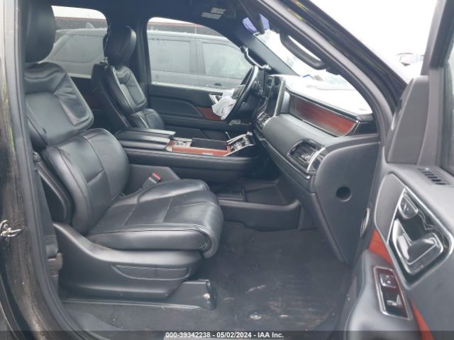 5LMJJ2JT1JEL05073 Lincoln Navigator Select