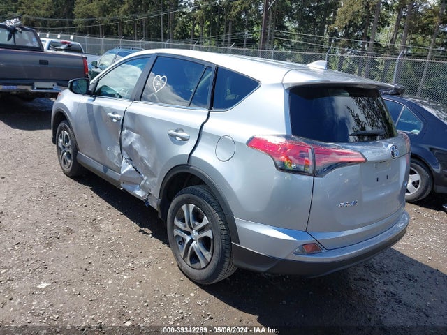 Toyota RAV4 LE 2018 2T3ZFREV0JW518217 Image 3