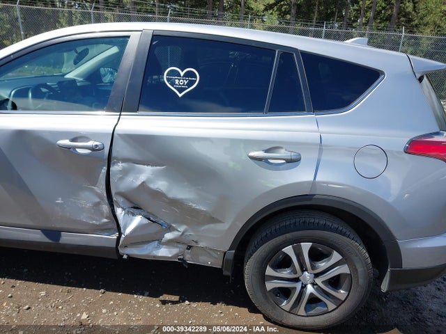 Toyota RAV4 LE 2018 2T3ZFREV0JW518217 Image 6