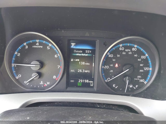 Toyota RAV4 LE 2018 2T3ZFREV0JW518217 Image 7