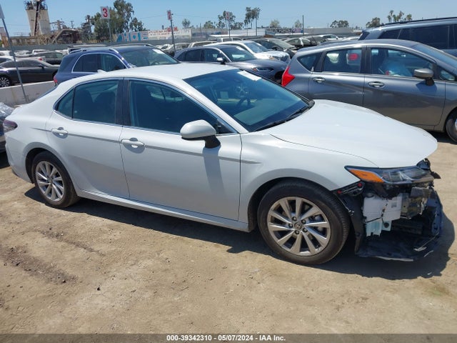 Toyota CAMRY LE 2023 4T1C11AK7PU125155 Image 14
