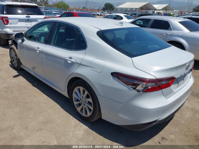 Toyota CAMRY LE 2023 4T1C11AK7PU125155 Image 3