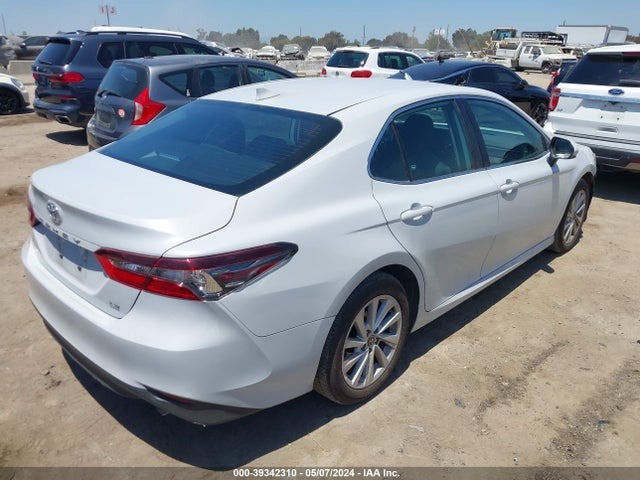 Toyota CAMRY LE 2023 4T1C11AK7PU125155 Image 4