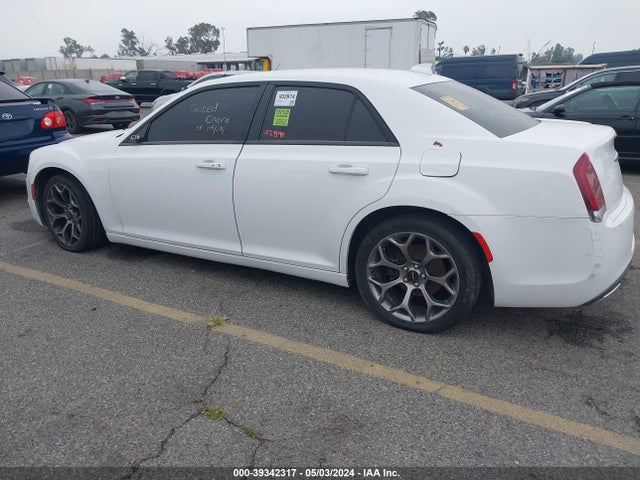 Chrysler 300 300s 2018 2C3CCABG1JH239921 Image 14