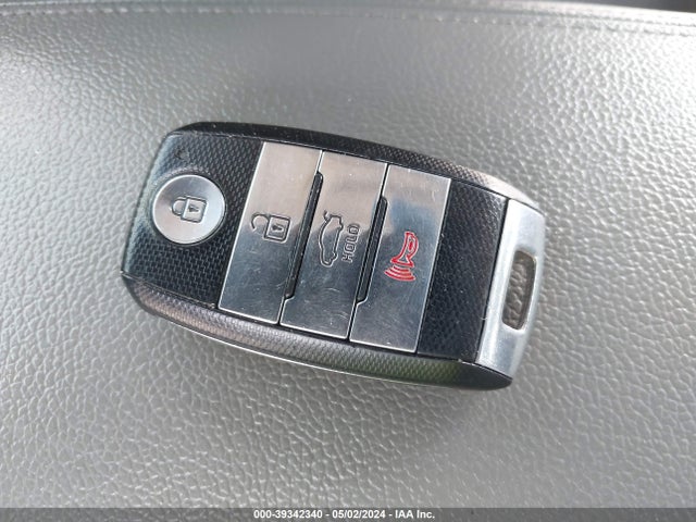 KIA FORTE EX 2016 KNAFZ4A84G5504783 Image 11