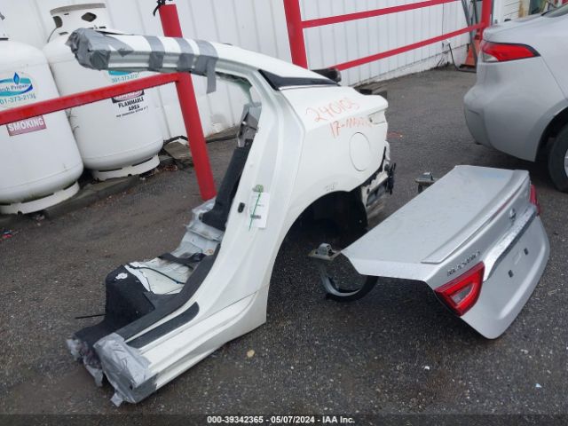 1N4AA6AP4HC398605 Nissan Maxima 3.5 Platinum