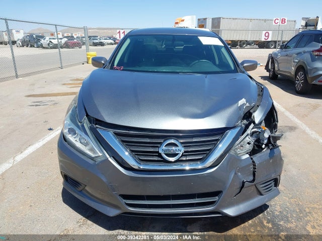 Nissan Altima 2.5 S 2018 1N4AL3AP2JC245672 Image 12