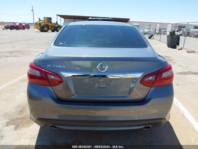 Nissan Altima 2.5 S 2018 1N4AL3AP2JC245672 Image 16
