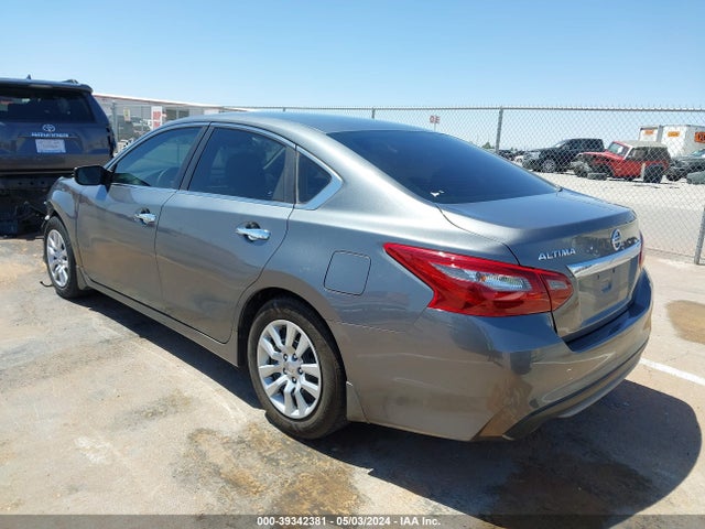Nissan Altima 2.5 S 2018 1N4AL3AP2JC245672 Image 3