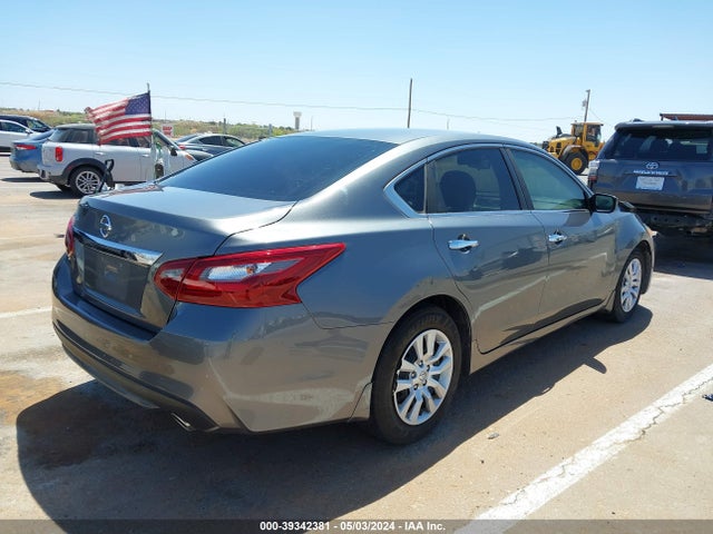 Nissan Altima 2.5 S 2018 1N4AL3AP2JC245672 Image 4